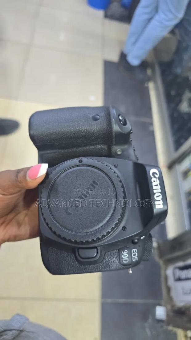 Used 90d Body - thumbnail 3