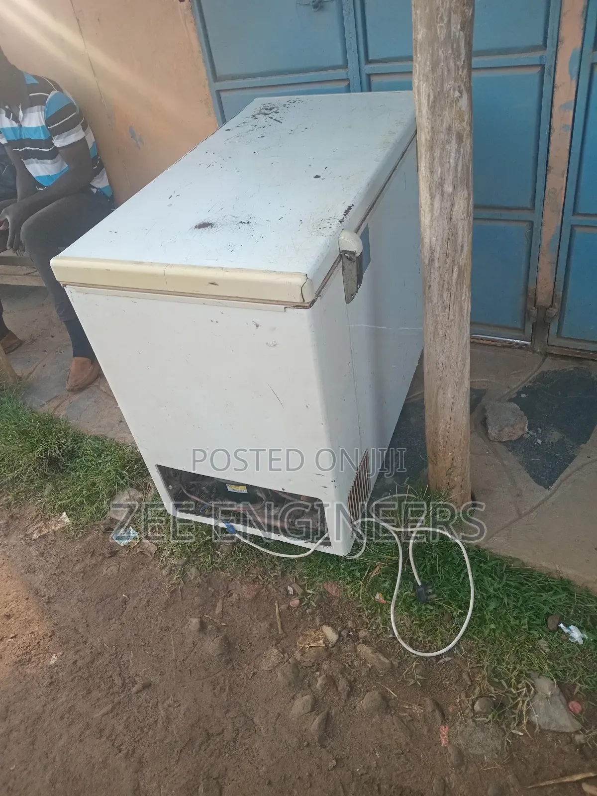 300l Ramtons Deep Freezer