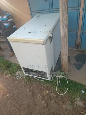 300l Ramtons Deep Freezer