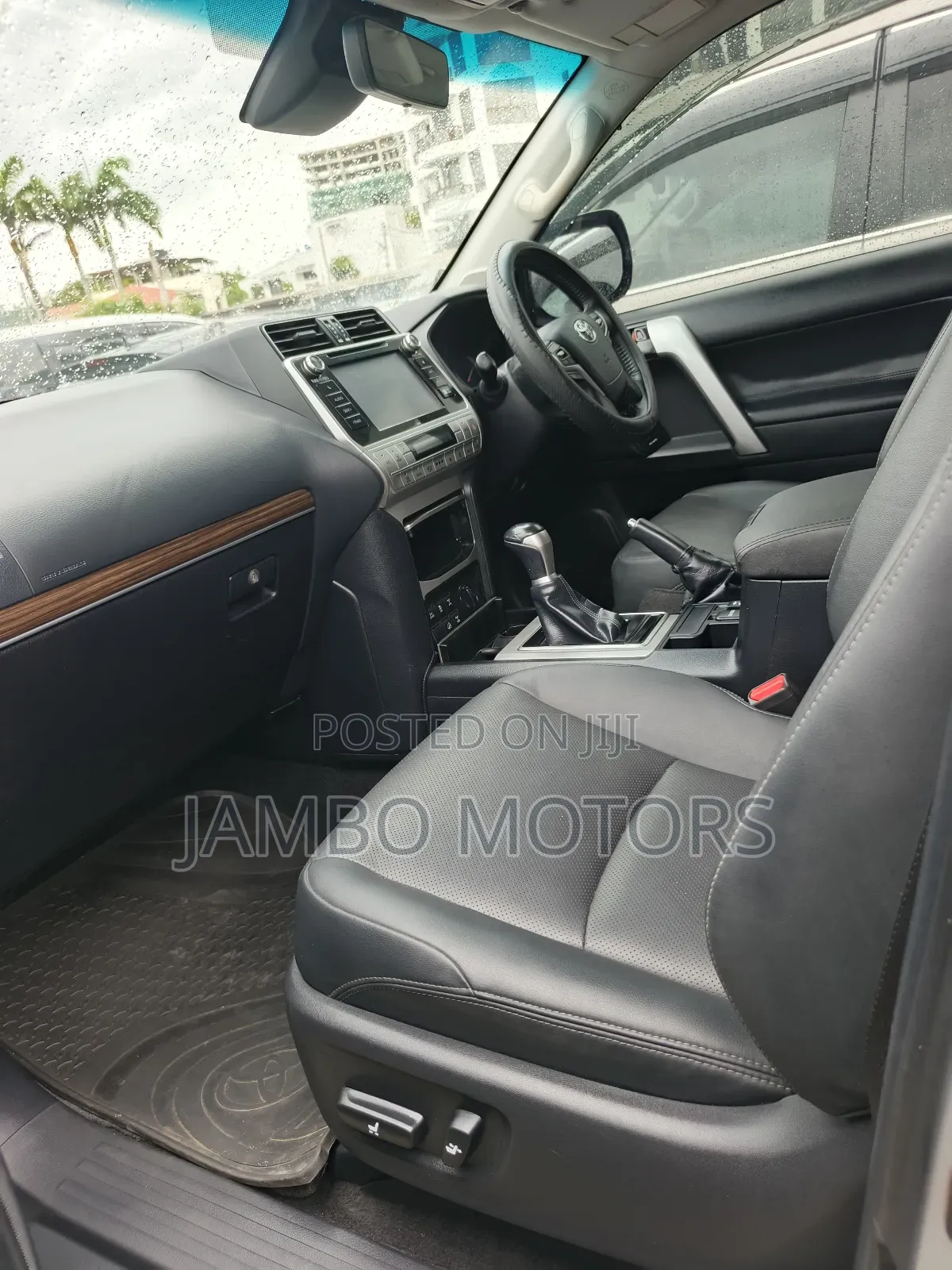 Toyota Land Cruiser Prado 2.8 2020 Silver