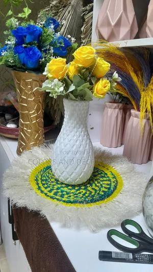 Beautiful Centre Piece - thumbnail 2
