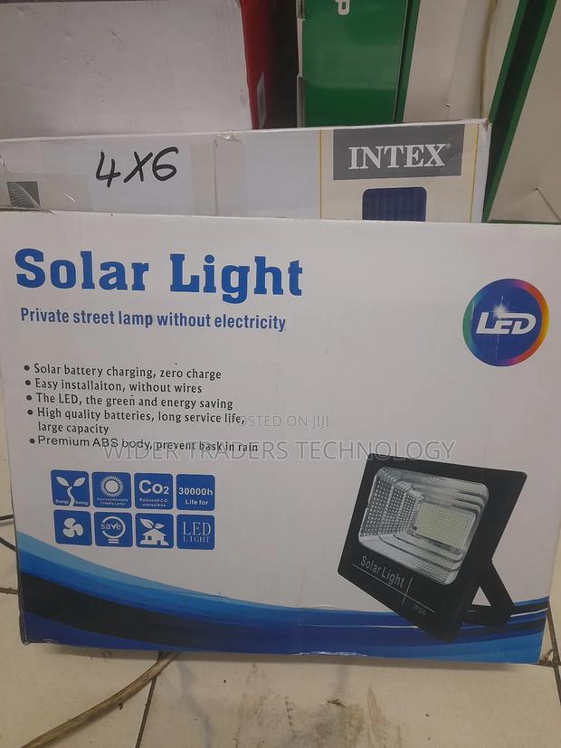 Private Street Lamp Without Electricity - main view