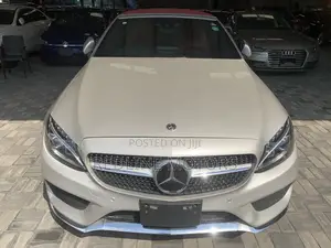 Mercedes-Benz C180 2018 Ivory