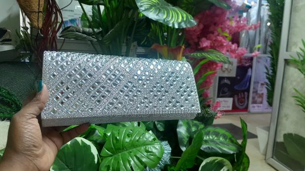 Silver Elegant Clutch - thumbnail 3