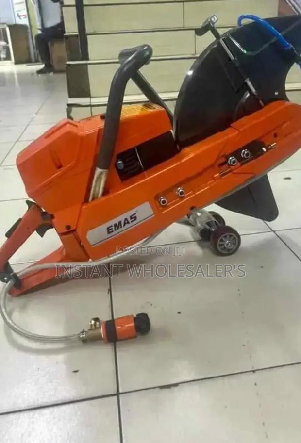 Stone Cutting Machine Emas