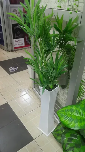 Bamboo Plus Vase