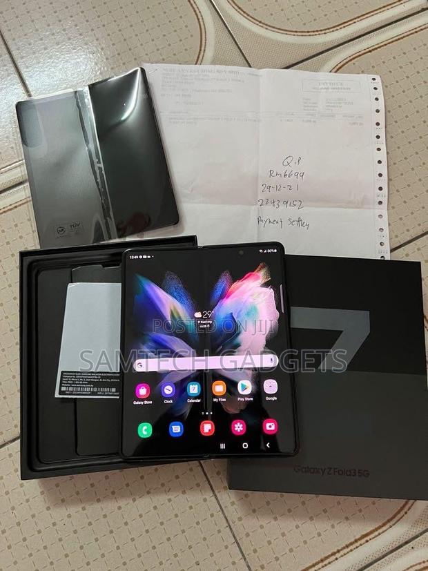 Samsung Galaxy Z Fold 3 256 GB Silver - thumbnail 4