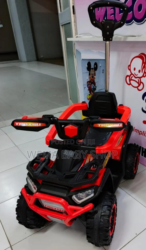 Kids Ride on Push Car With a Parental Handle - thumbnail 2