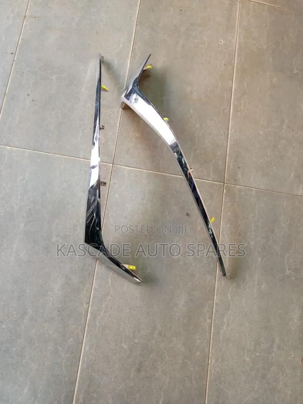 Grill Chrome Mazda Demio New Shape
