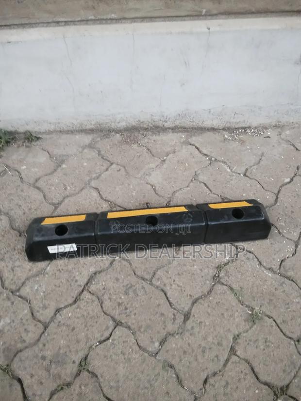 Heavy Duty Parking Car Stopper - thumbnail 2