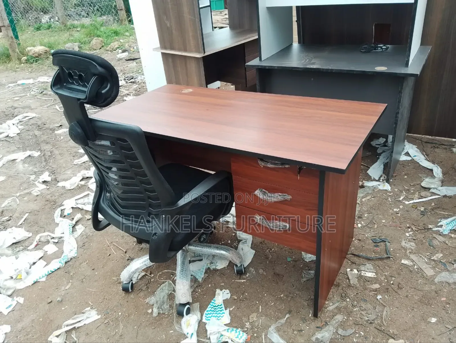 Office Desk and Chair Office Desk and Chair Headrest