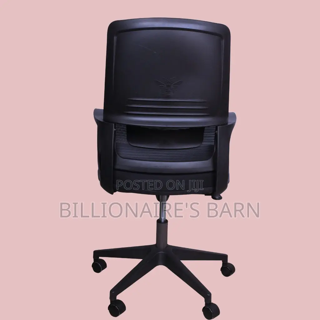Ergonomic Black Mesh Chair – Mid Back Design for Focused Work.