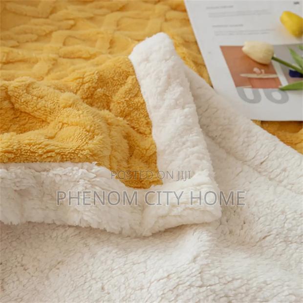 Lamb Cashmere Throwblankets Available - thumbnail 3
