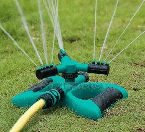 3 Arm Garden Sprinkler With 2 Angle Spray Options