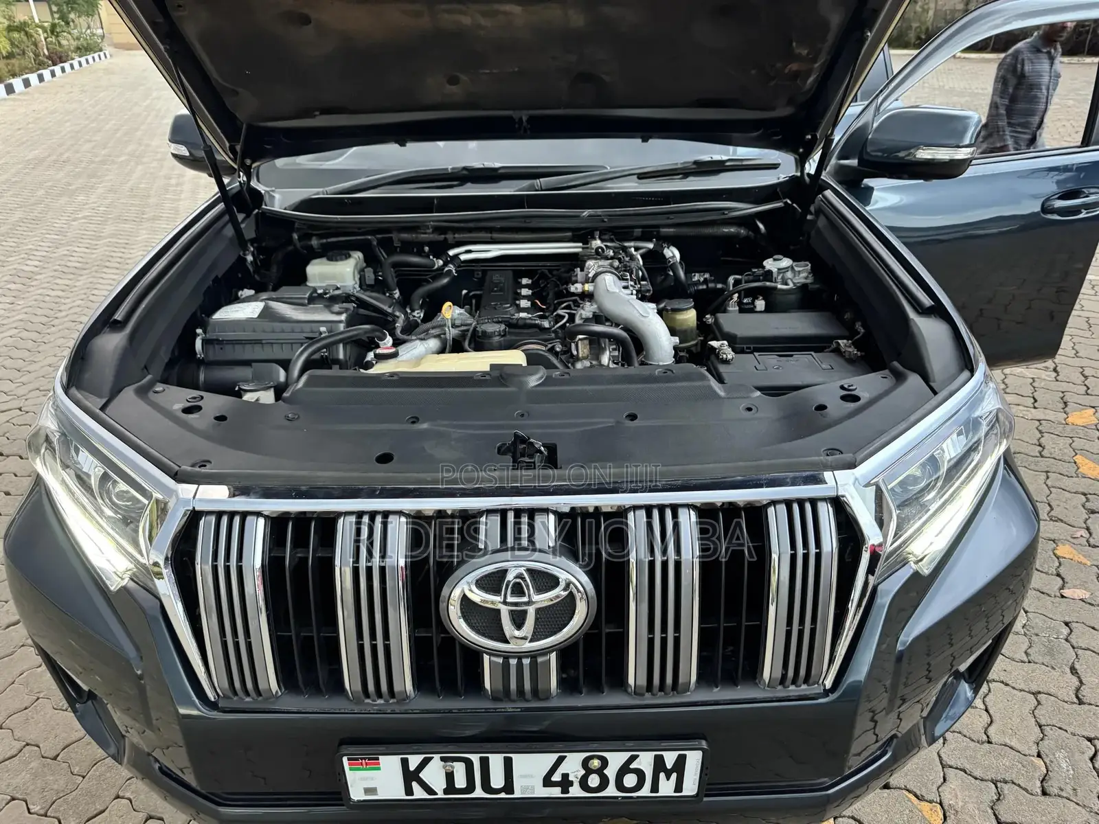 Toyota Land Cruiser Prado 3.0 TD 2010 Gray
