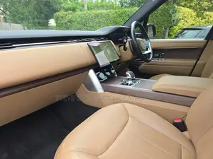 Land Rover Range Rover Vogue 2022 Black
