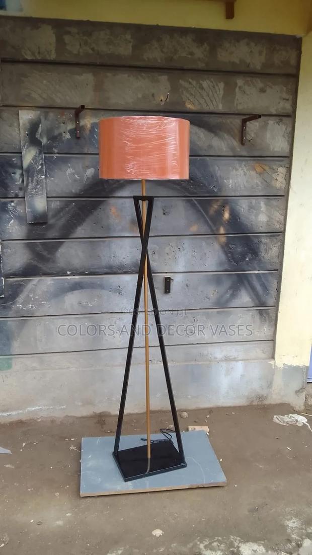 Straight Stand Floor Lamp