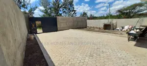 4bdrm Maisonette in NkaiMurunya for sale