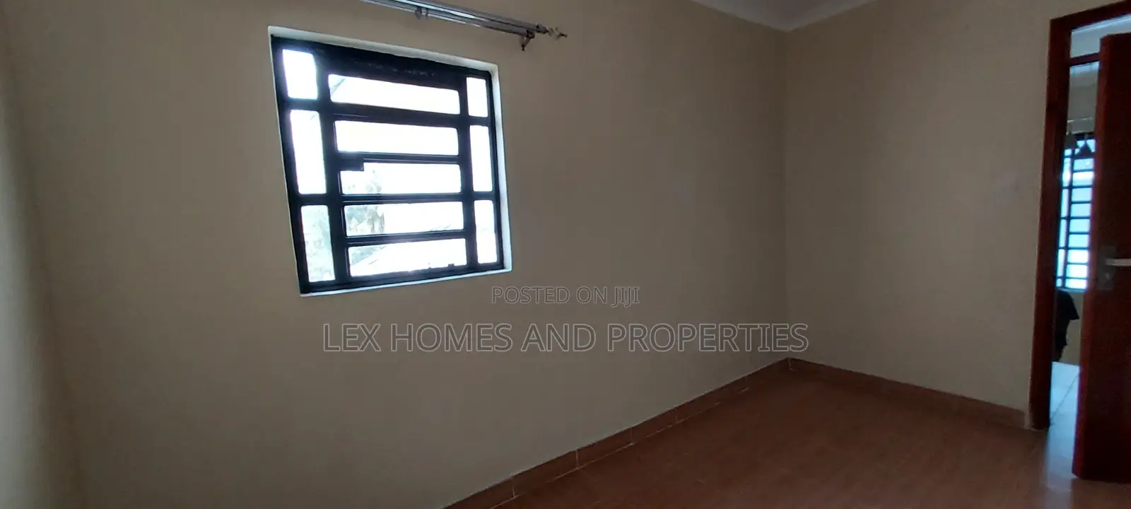 4bdrm Maisonette in NkaiMurunya for sale
