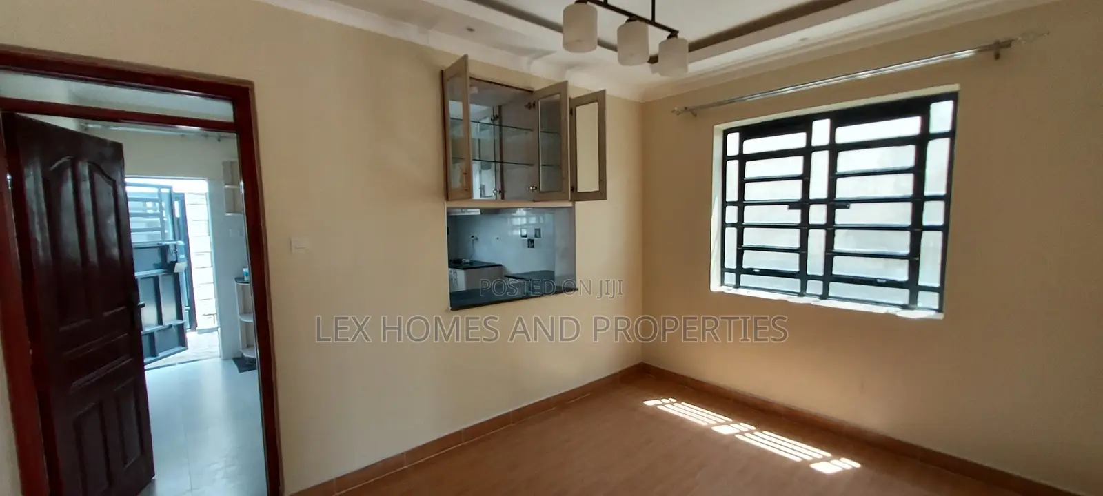 4bdrm Maisonette in NkaiMurunya for sale