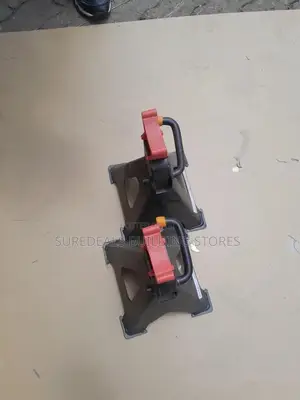 3tone Jack Stand