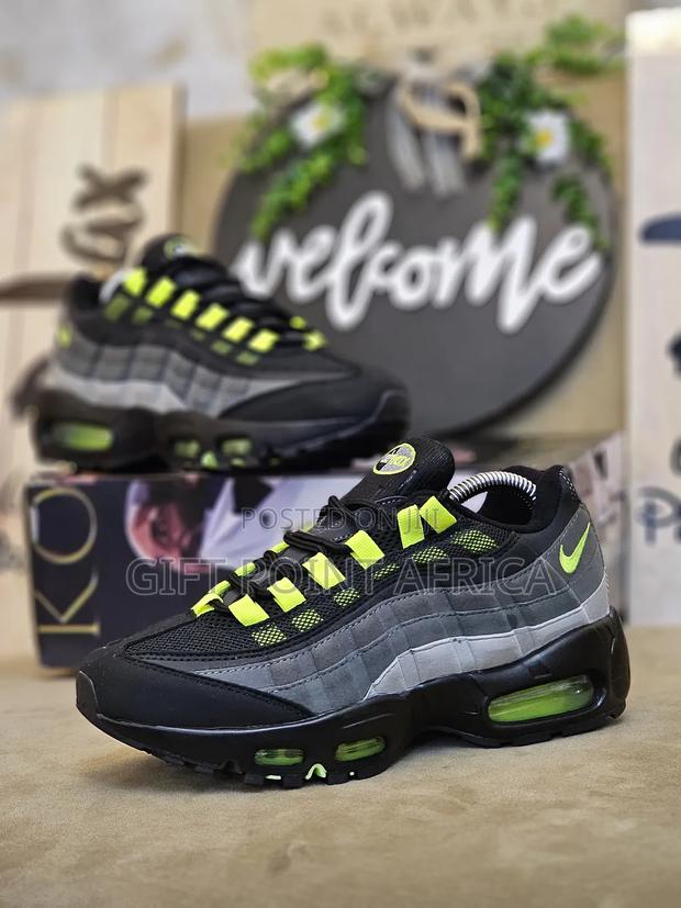 Nike Airmax 95 Sneakers - main view