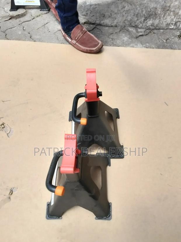 Car Lifting Jack - main view