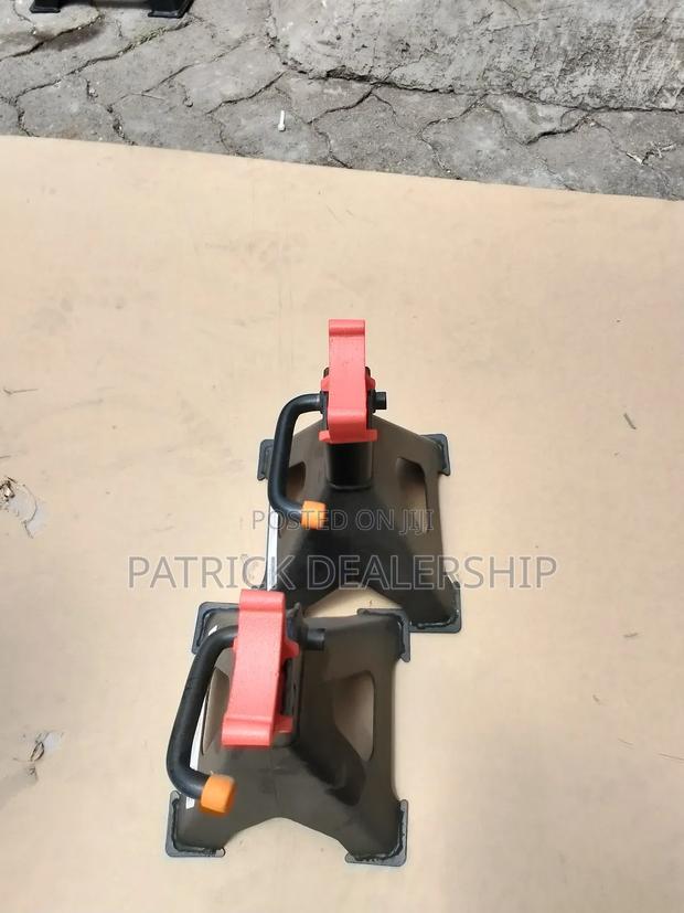 Car Lifting Jack - thumbnail 2