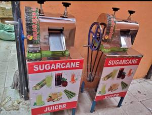 Sugarcane Juice Machine/ Sugercane Juice Extractor Machine - thumbnail 2