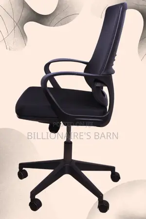 Black Ergonomic Mesh Office Chair — Strong Stable Base