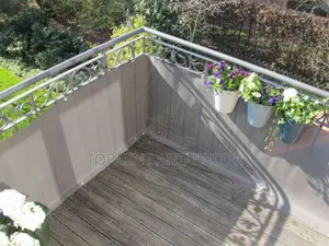 Strong Balcony Shield for Privacy and Safety