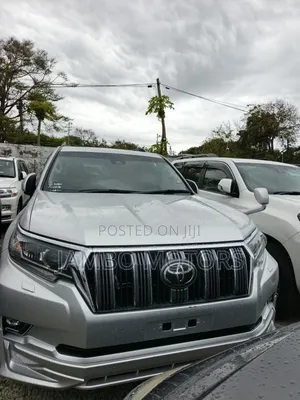Toyota Land Cruiser Prado 2.8 2020 Silver