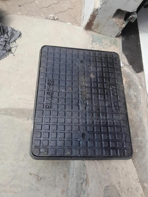 Heavy-Duty Manhole Covers - main view