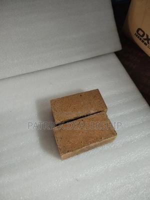 High Temperature Refactor Bricks/Fire Bricks - thumbnail 2