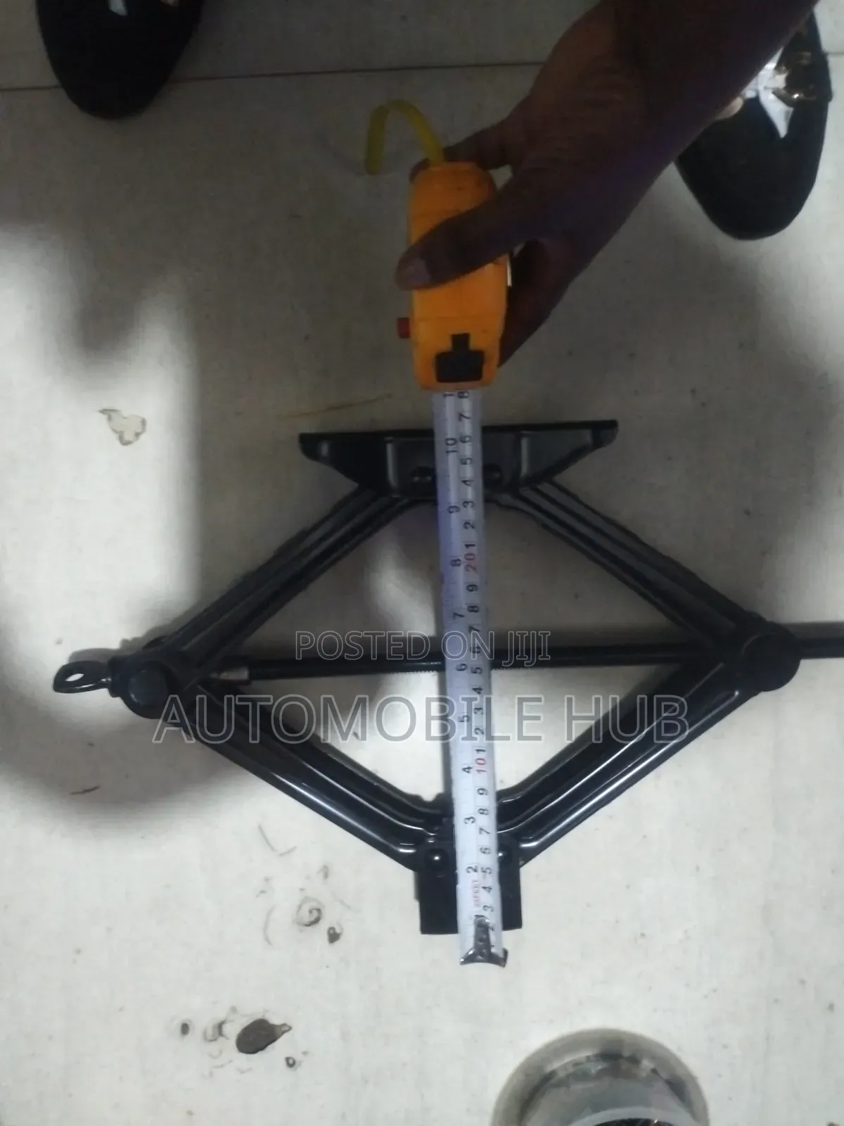 Buy Online 2 Ton Scissor Jack - Black Scissors Jack