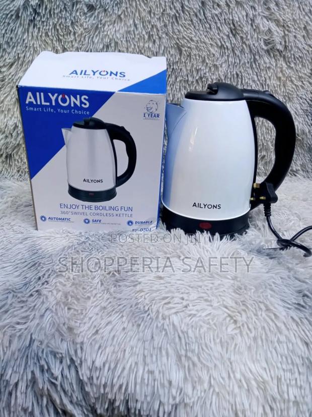 Coloured Ailyons Electric Kettle - main view