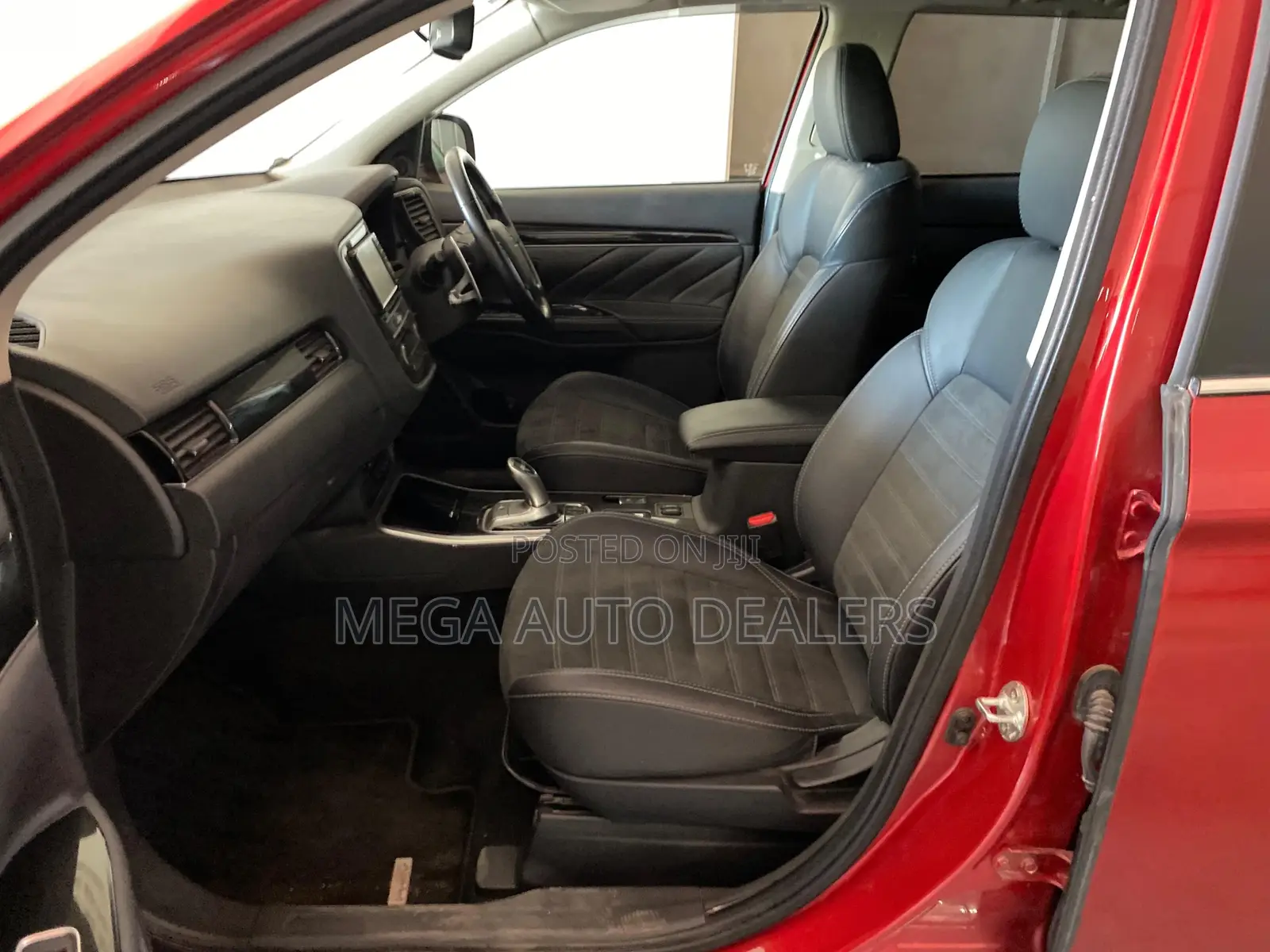 Mitsubishi Outlander 2.0 PHEV AWD 2018 Red