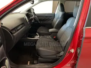 Mitsubishi Outlander 2.0 PHEV AWD 2018 Red