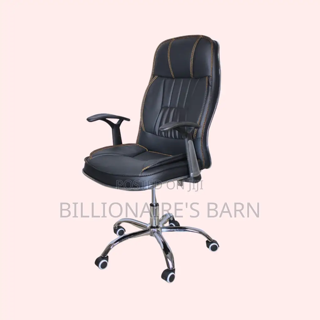 Executive Leather Office Chair — Ideal for Long Zoom Sessions,