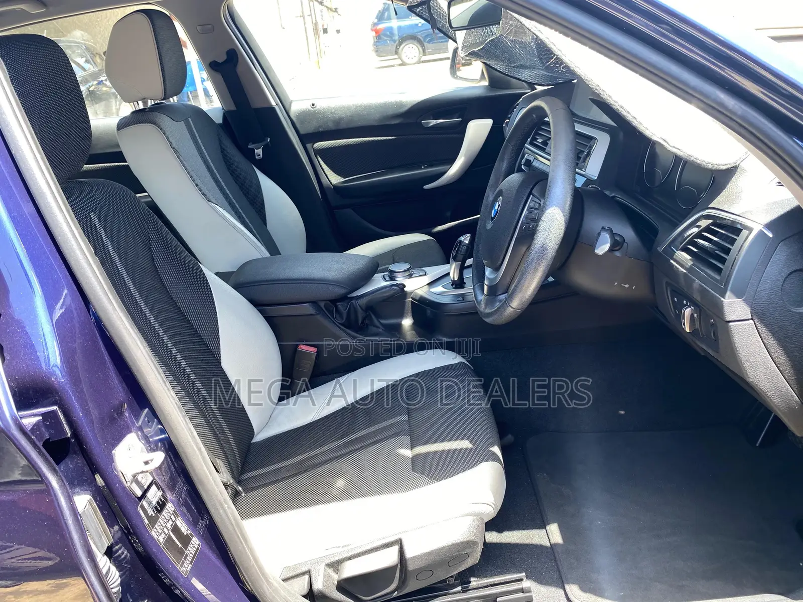 BMW 118i 2018 Blue