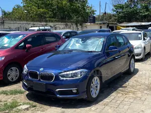 BMW 118i 2018 Blue