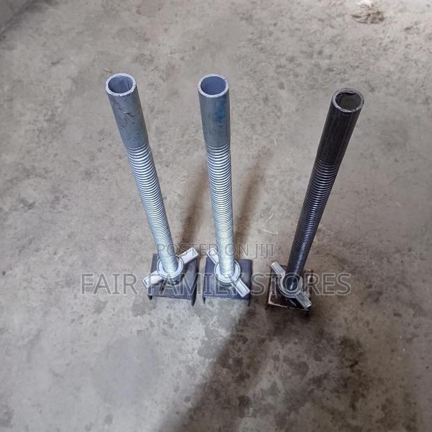 U Jacks Scaffolding Stands - thumbnail 5