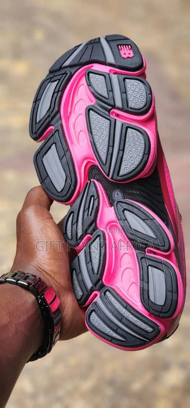 New Balance 2000 For Ladies - thumbnail 3