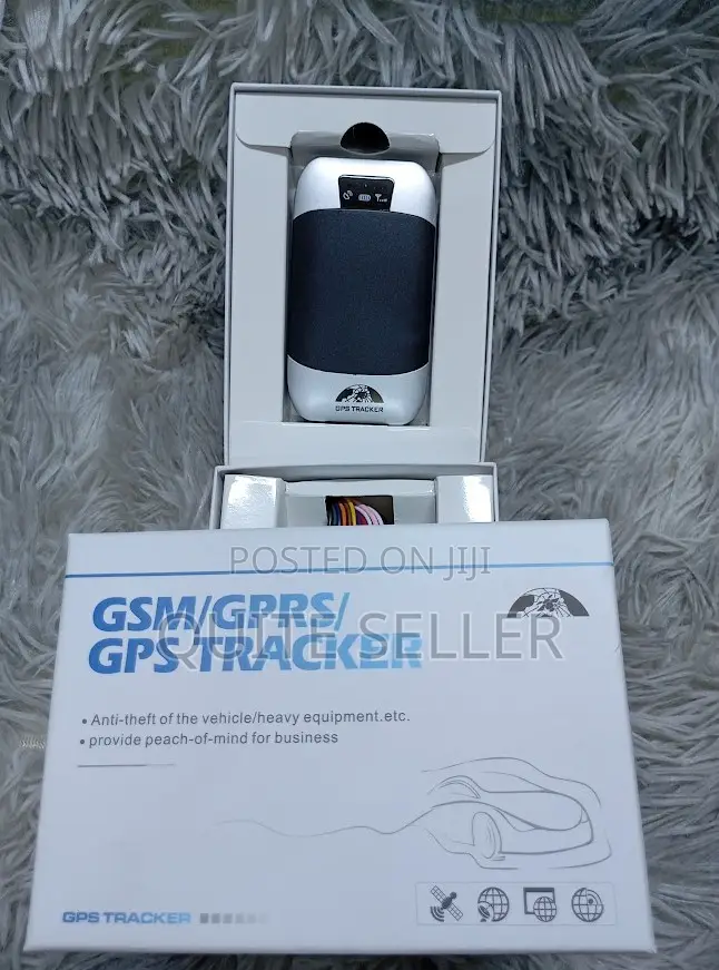 Car Tracker With Alerts : Location Monitor With App