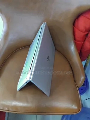 Laptop HP EliteBook 830 G7 16GB Intel Core i7 SSD 512GB