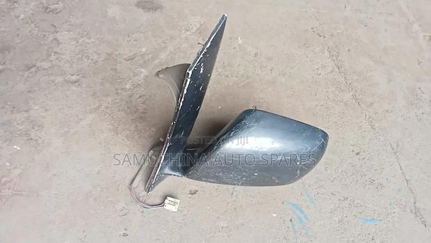 Side Mirror Toyota Noah Zrr60