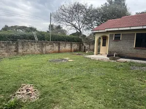 3bdrm Bungalow in Oluulua for sale