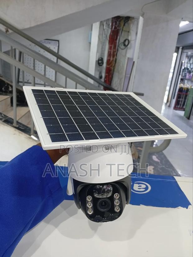 4g Solar-Powered PTZ Security Camera With Single Lens Weatherproof - main view
