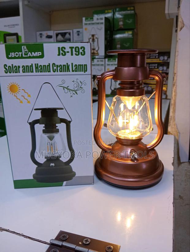 Jsot T93 Solar and Hand Crank Lamp - thumbnail 2
