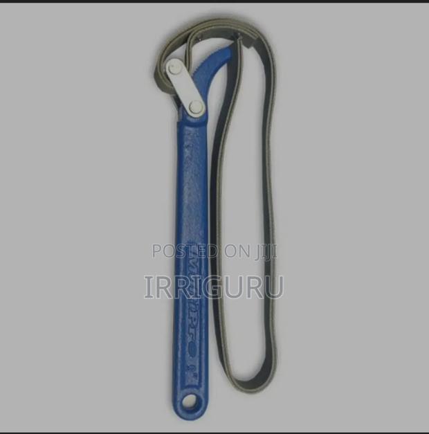 Strap Wrench